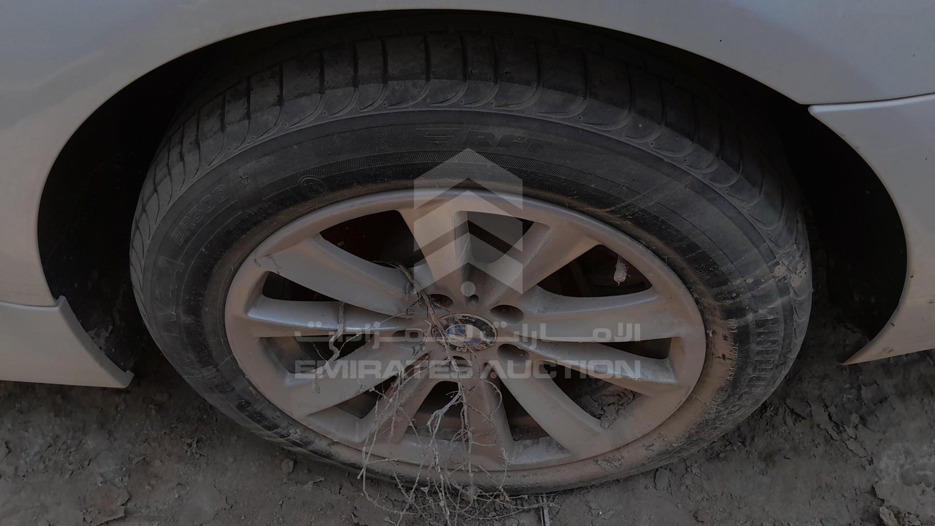 0 BMW 520 I VIN: WBA5A3101ED004865