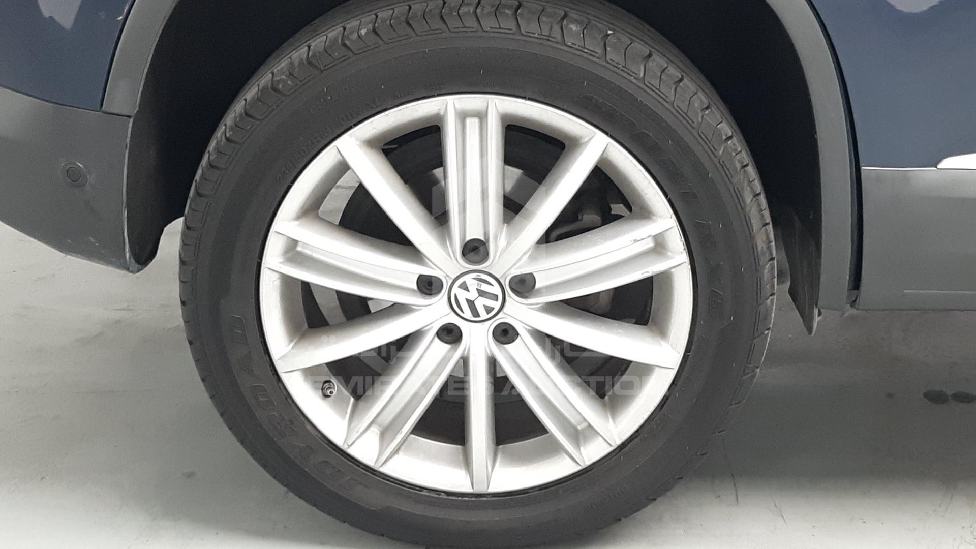 2015 VOLKSWAGEN TIGUAN VIN: WVGCE2AX1FW500403