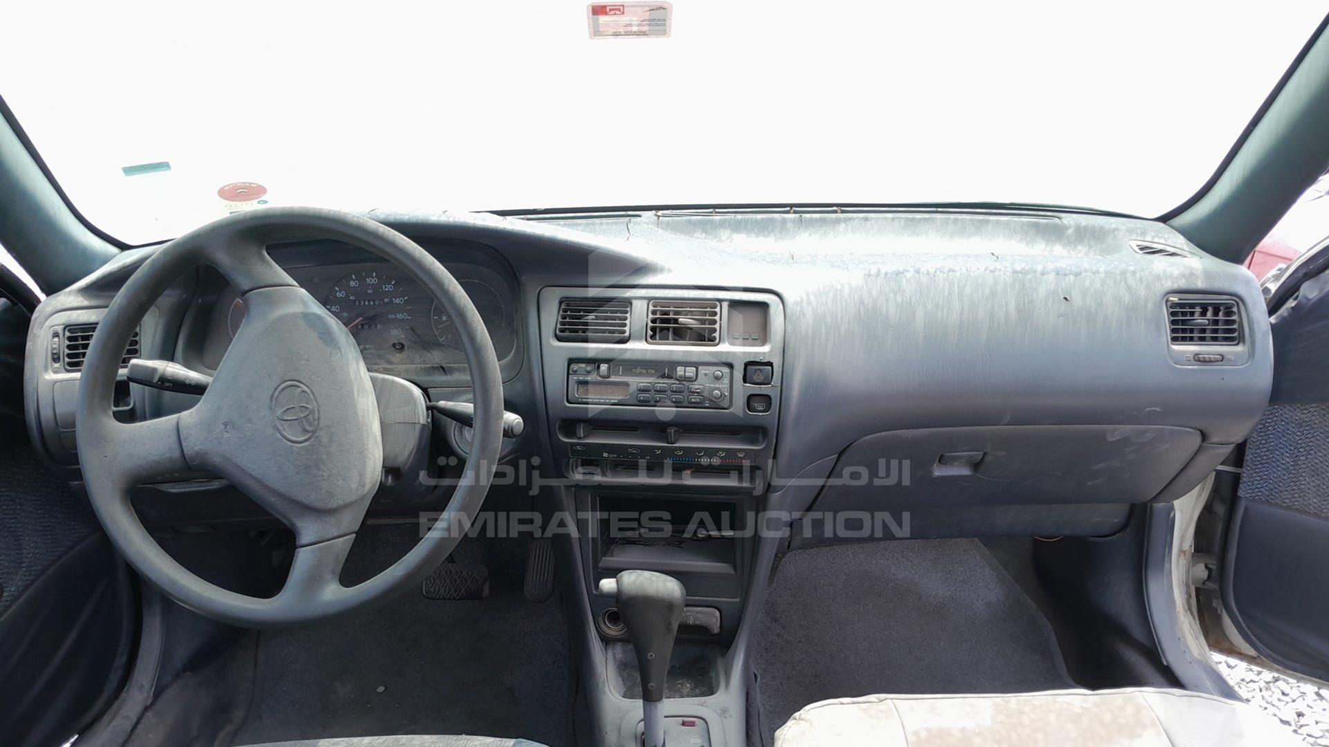 1995 TOYOTA COROLLA VIN: EE1000003851