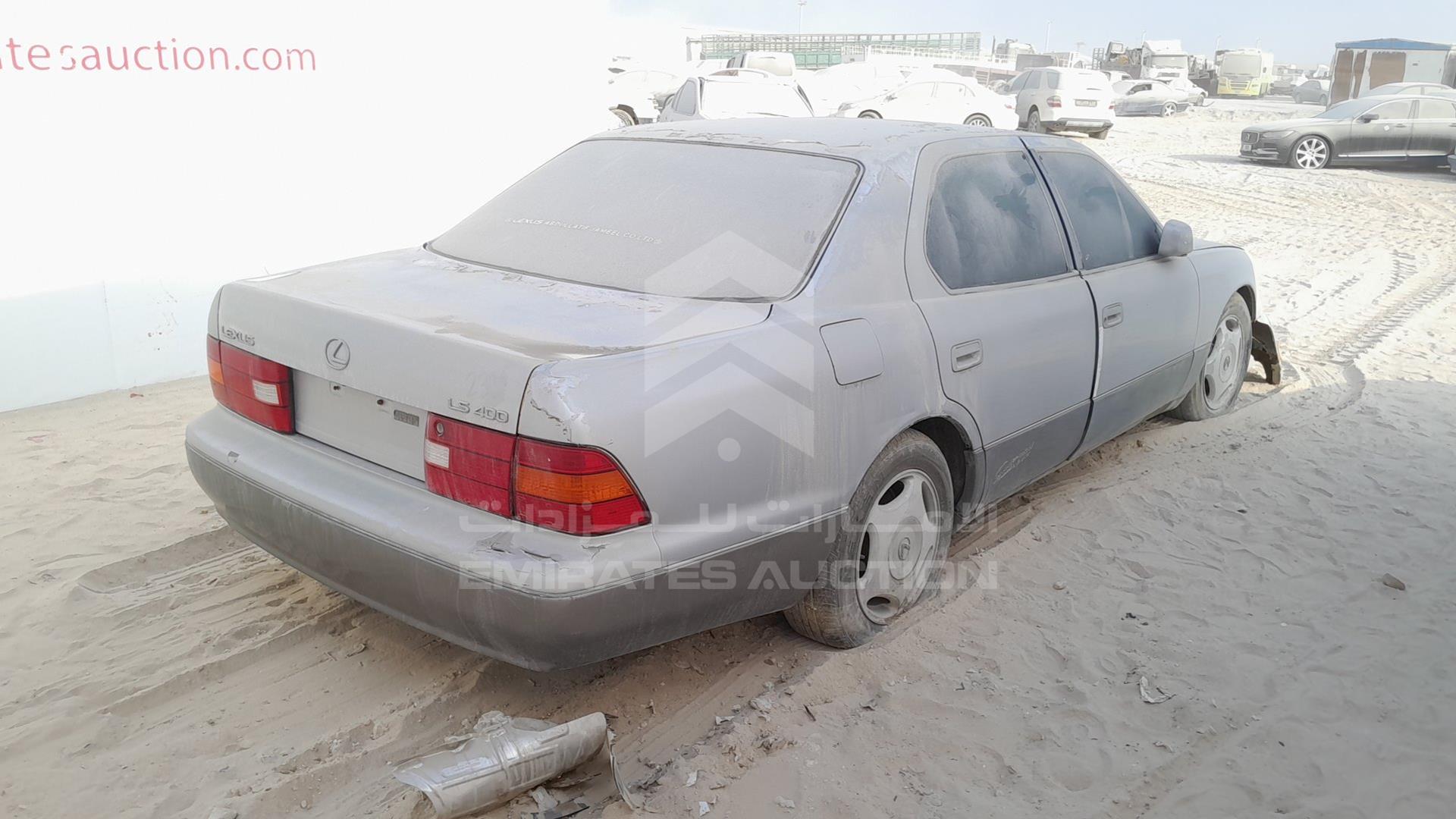 1998 LEXUS LS400 VIN: JT8BH28F1W0137834