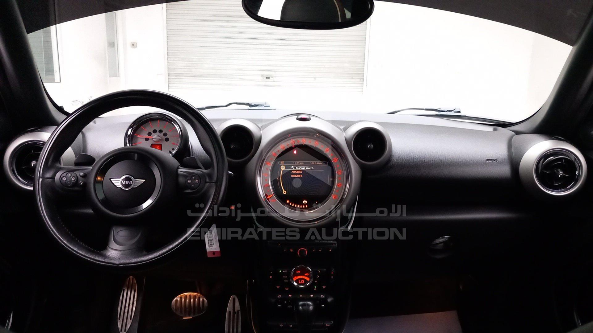 2013 MINI COOPER VIN: WMWZC5105DWM82037