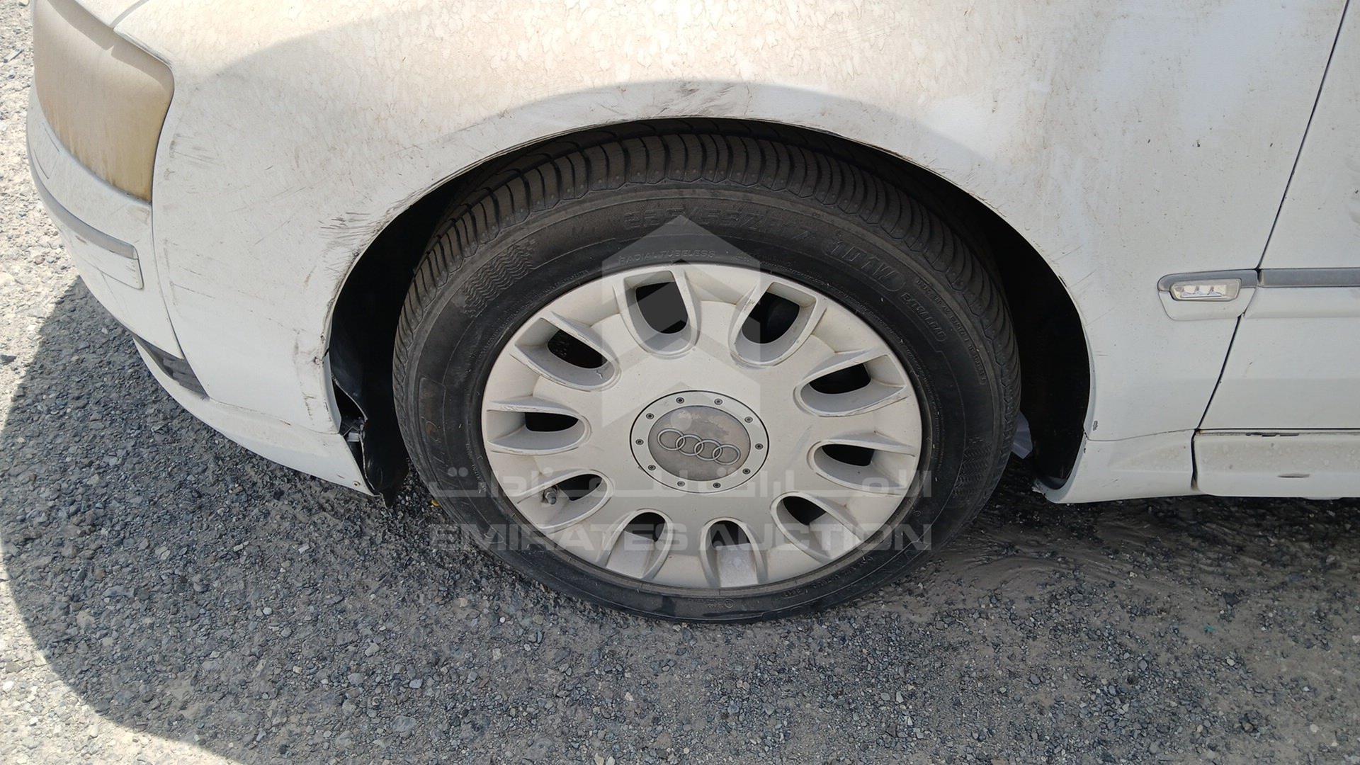 2005 AUDI A8 VIN: WAUMT44E05N002747
