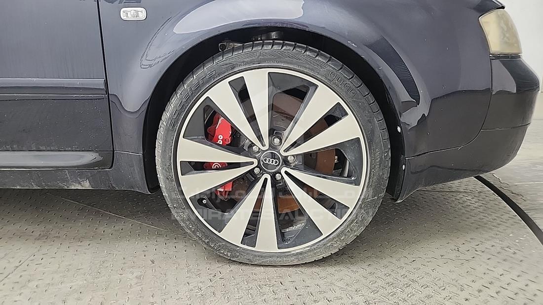 2004 Audi S6 — Front Right Tyre — Photo 31