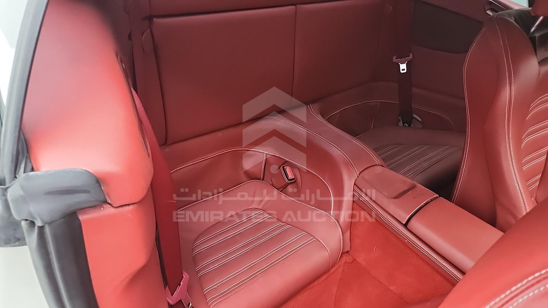 2014 FERRARI CALIFORNIA VIN: ZFFTJ65T1E0198371
