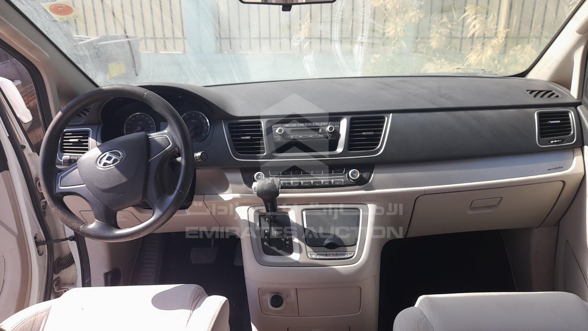2022 MAXUS G10 VIN: LSKG4AC15NA041541