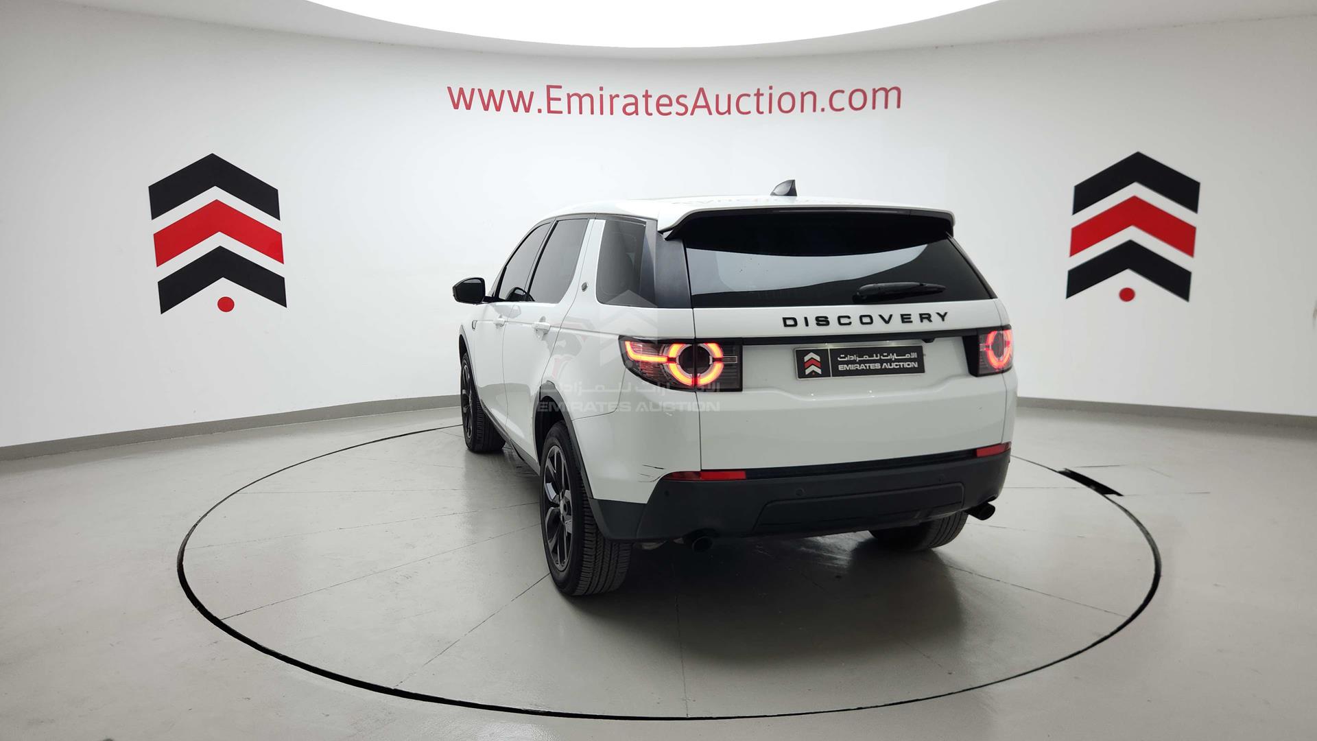 2017 LAND ROVER DISCOVERY VIN: SALCA2BG2HH714587