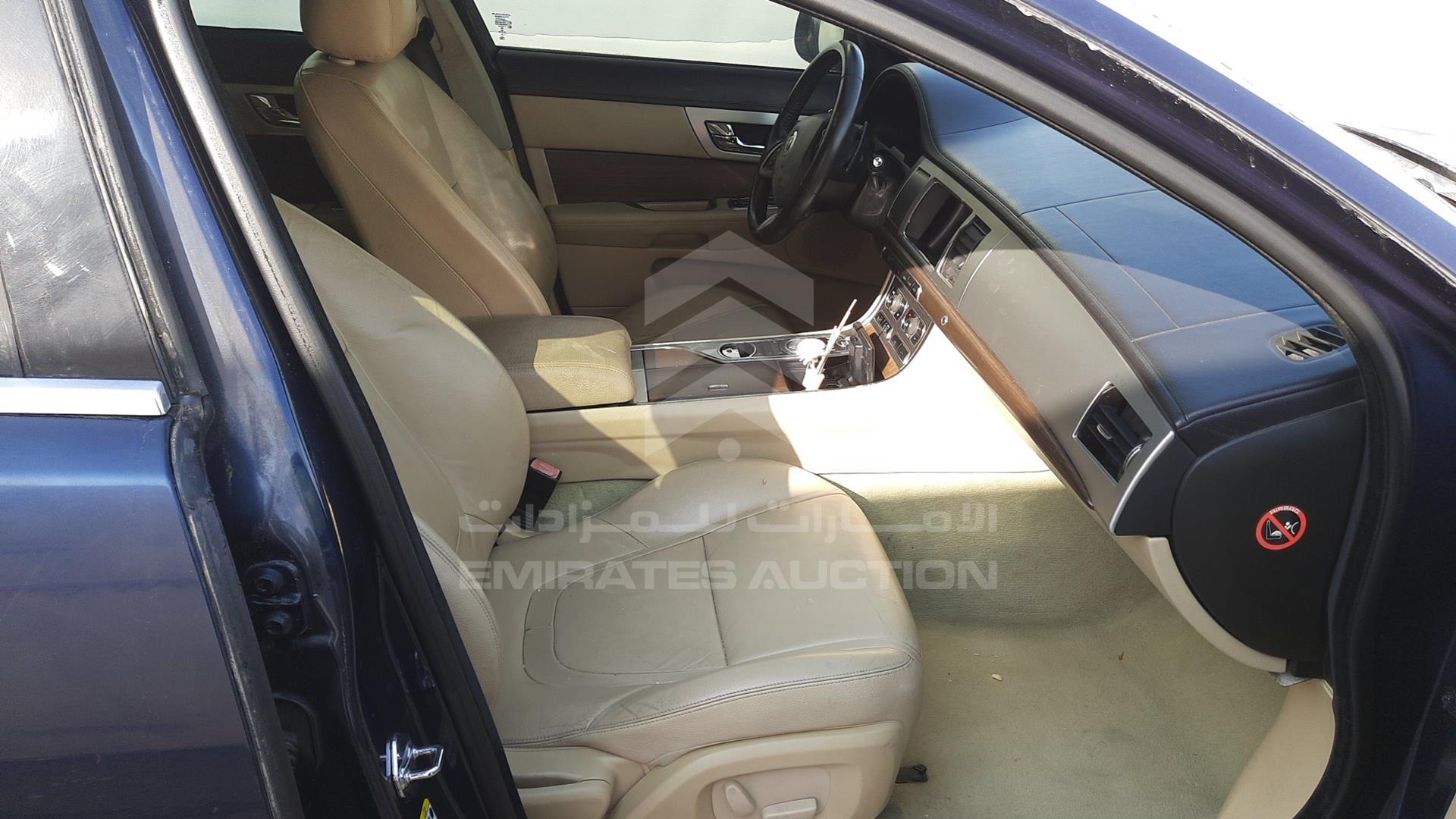 2013 JAGUAR XF VIN: SAJAA05N0DPS96786