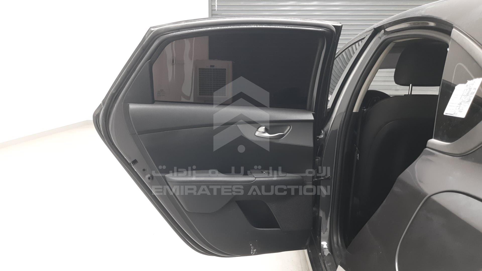 2020 KIA CERATO VIN: KNAF24164L5894183