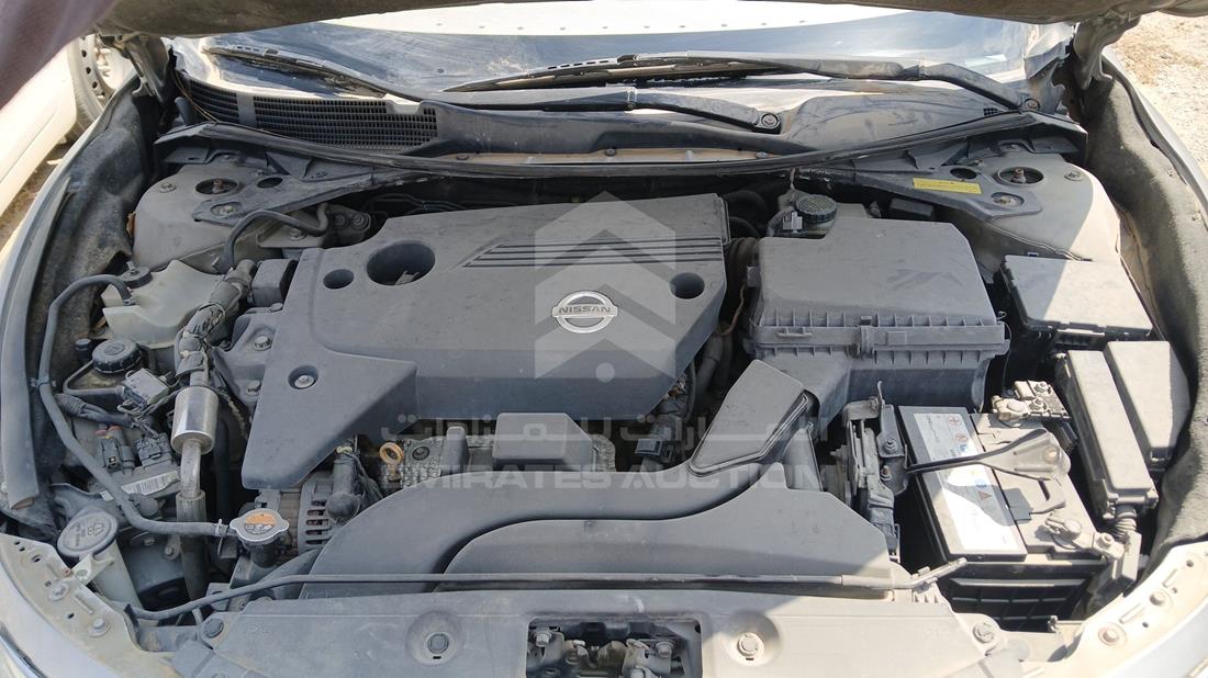 2013 Nissan Altima — Engine Bay — Photo 26