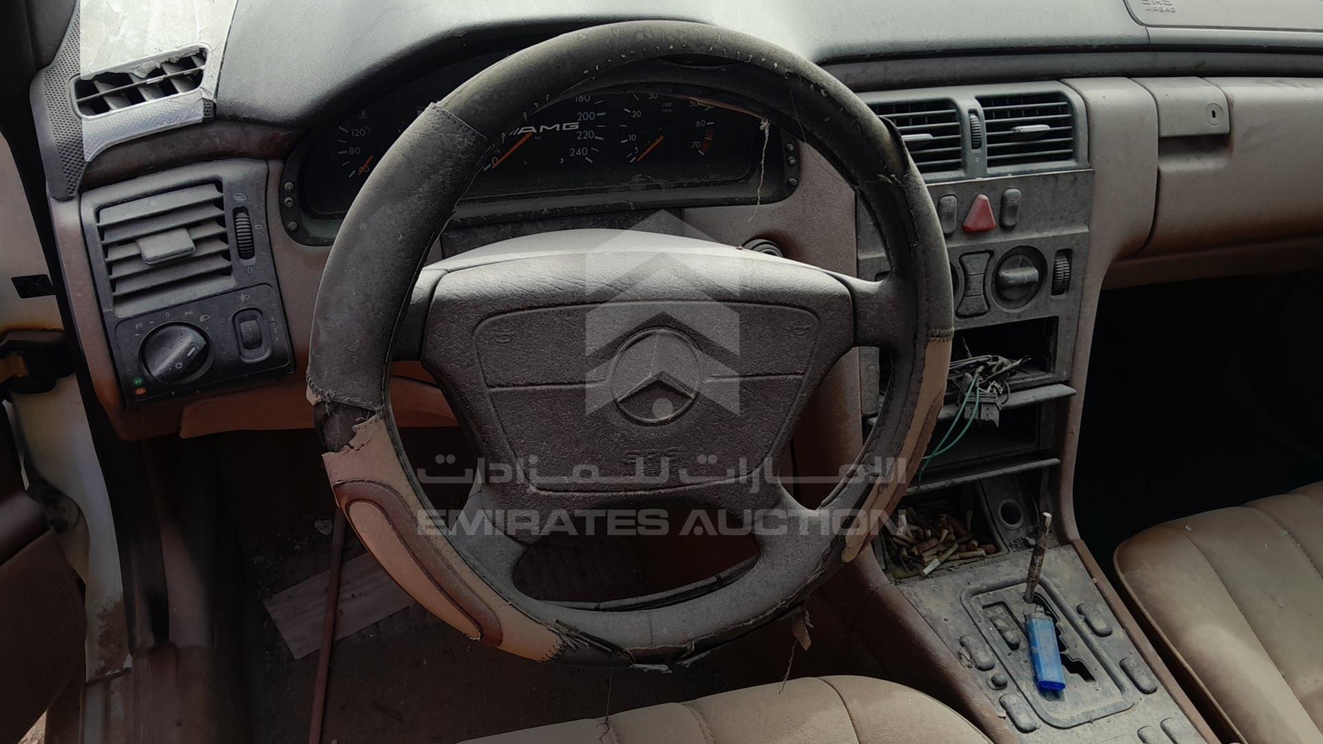 0 MERCEDES E320 VIN: WDB2100351A347598