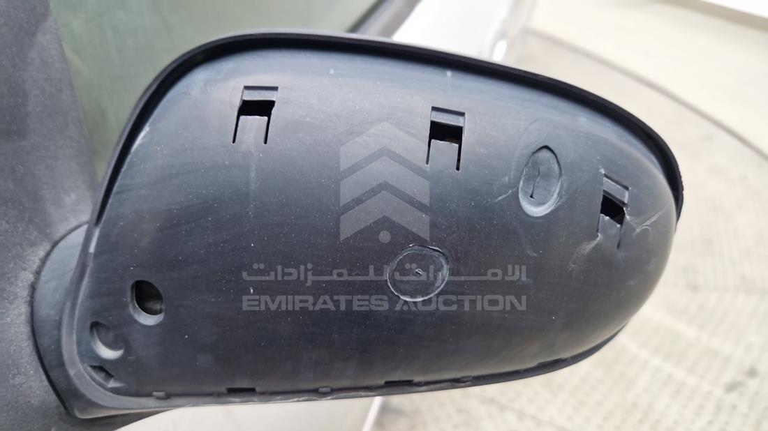 نيسان صني 2001 — خدش — صورة 32