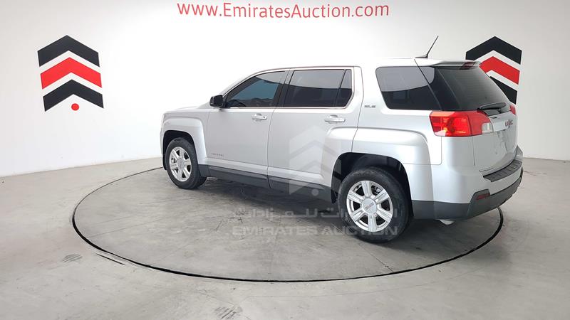 2GKAL8EKXF6303229 Auction: EmiratesAuction Lot: 412016 2GKAL8EKXF6303229 GMC Terrain 2015 SILVER Photo 57