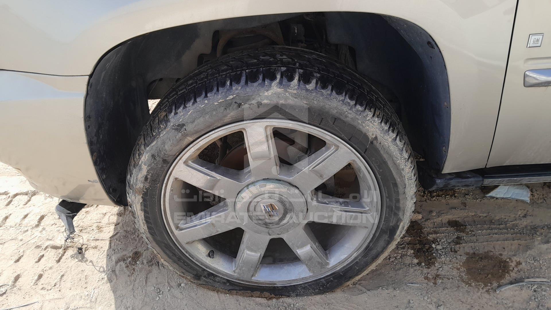 2007 CADILLAC ESCALADE VIN: 1GYFK63867R375058