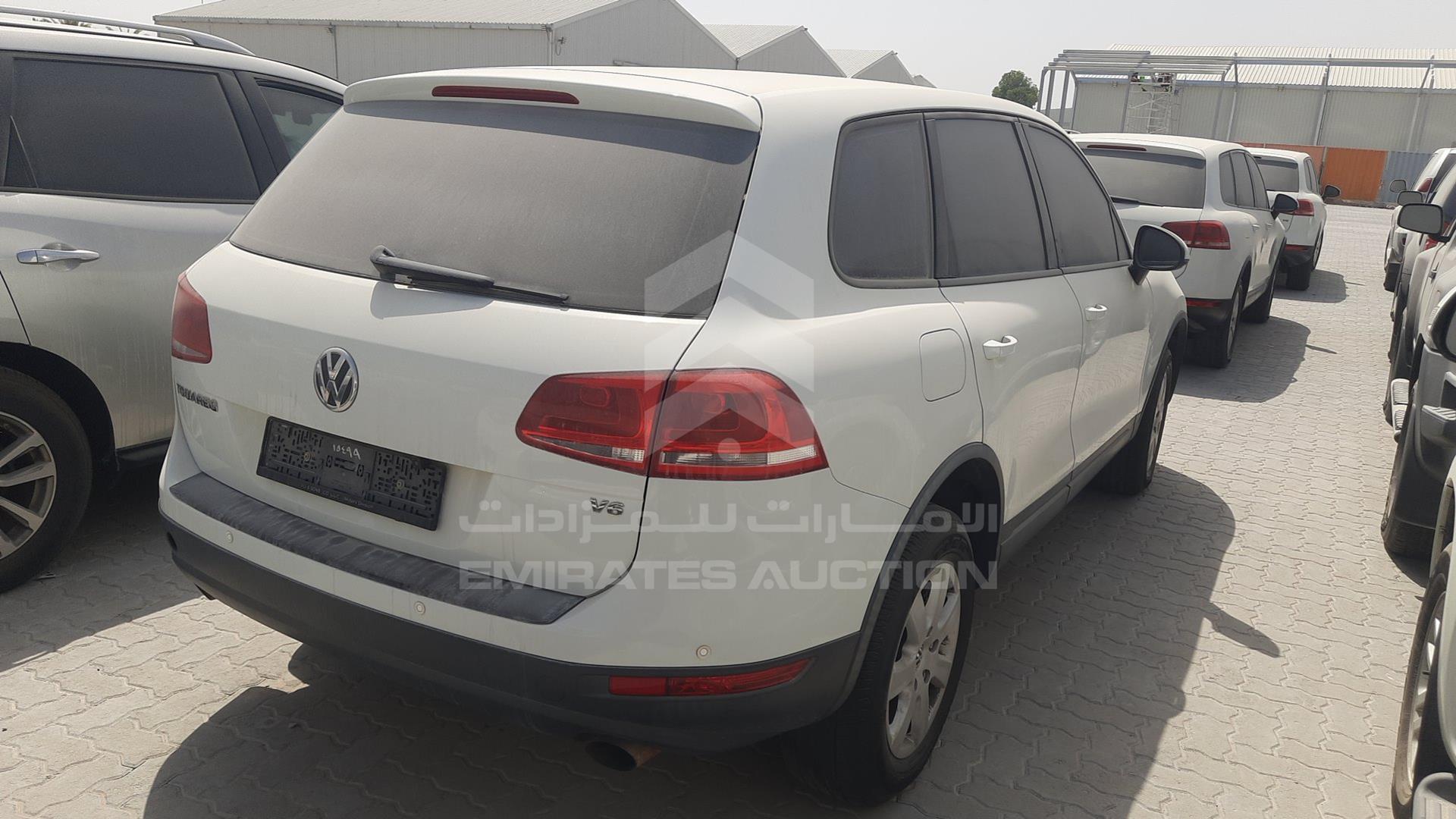 2013 VOLKSWAGEN TOUAREG VIN: WVGBC2BP0DD000306