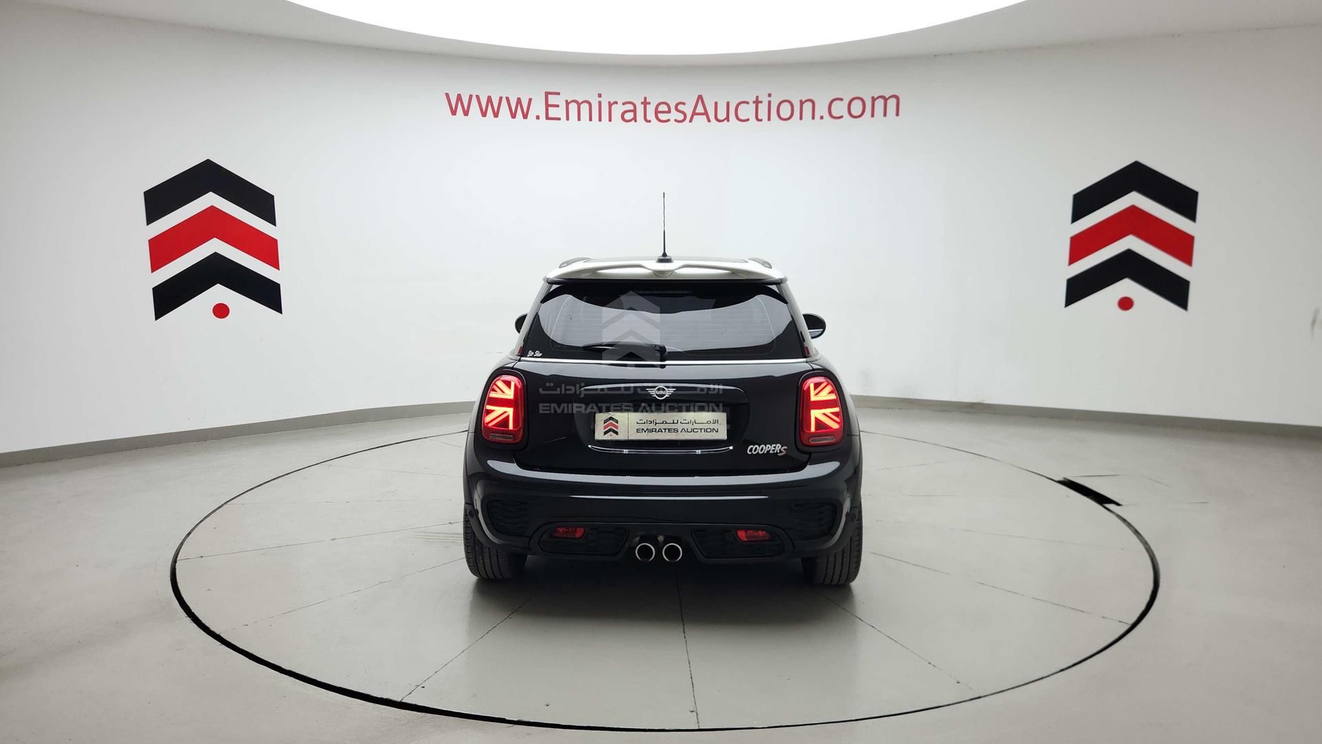 2021 MINI COOPER S VIN: WMWXR5A0XM2N20164