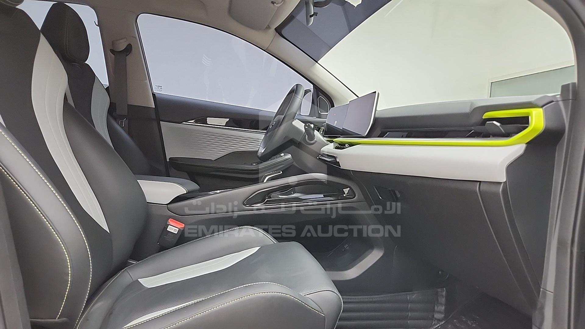 2024 GEELY COOLRAY VIN: LB3762KZ9RX506537