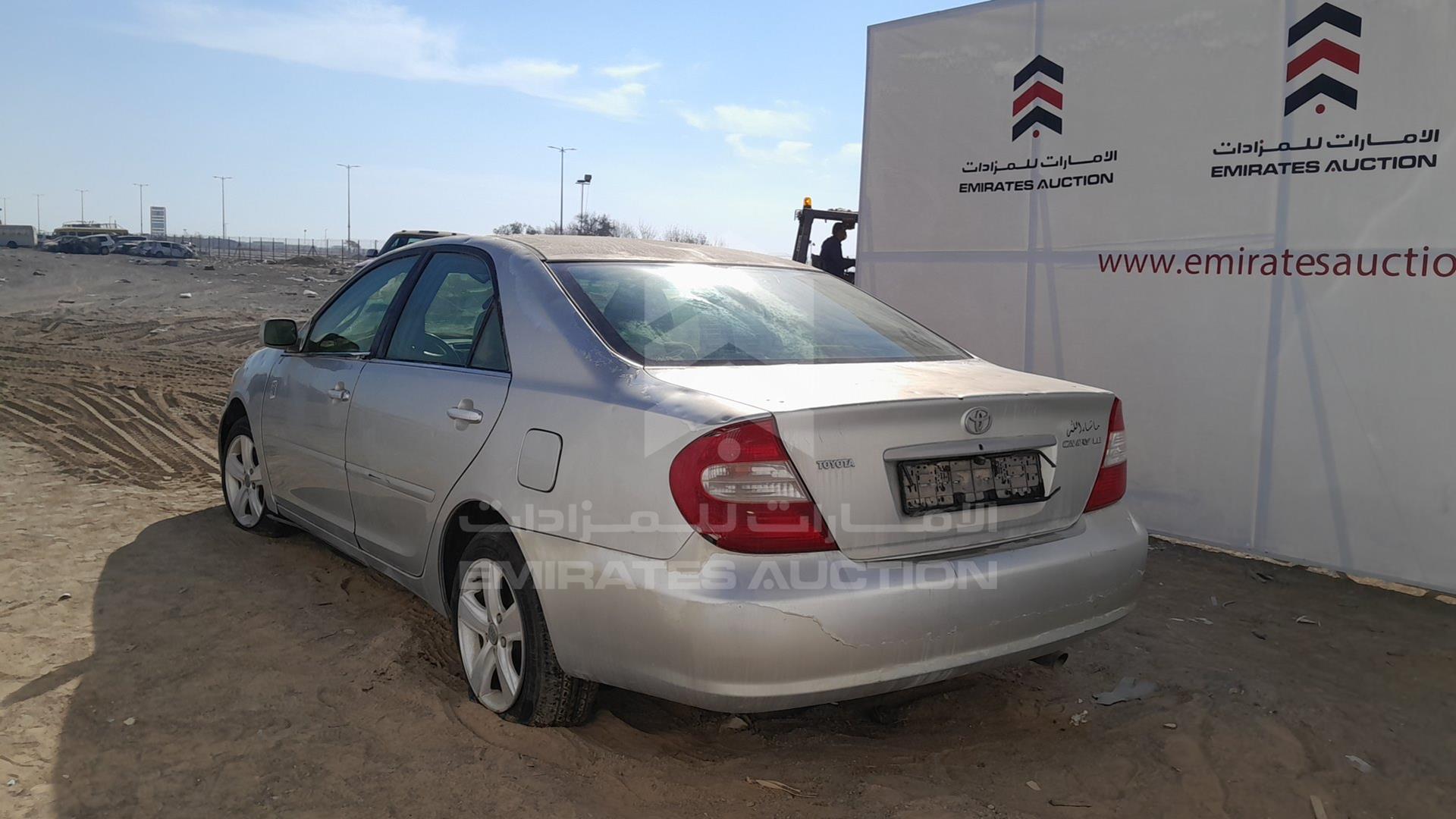 2004 TOYOTA CAMRY VIN: 4T1BE32K14U916089