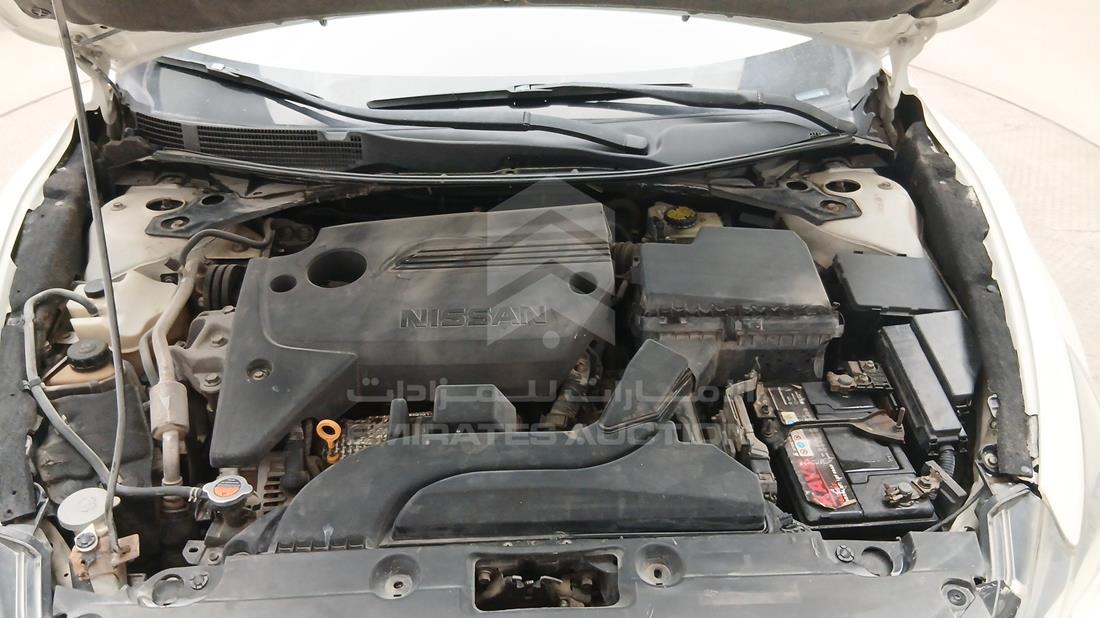 2016 Nissan Altima — Engine Bay — Photo 32