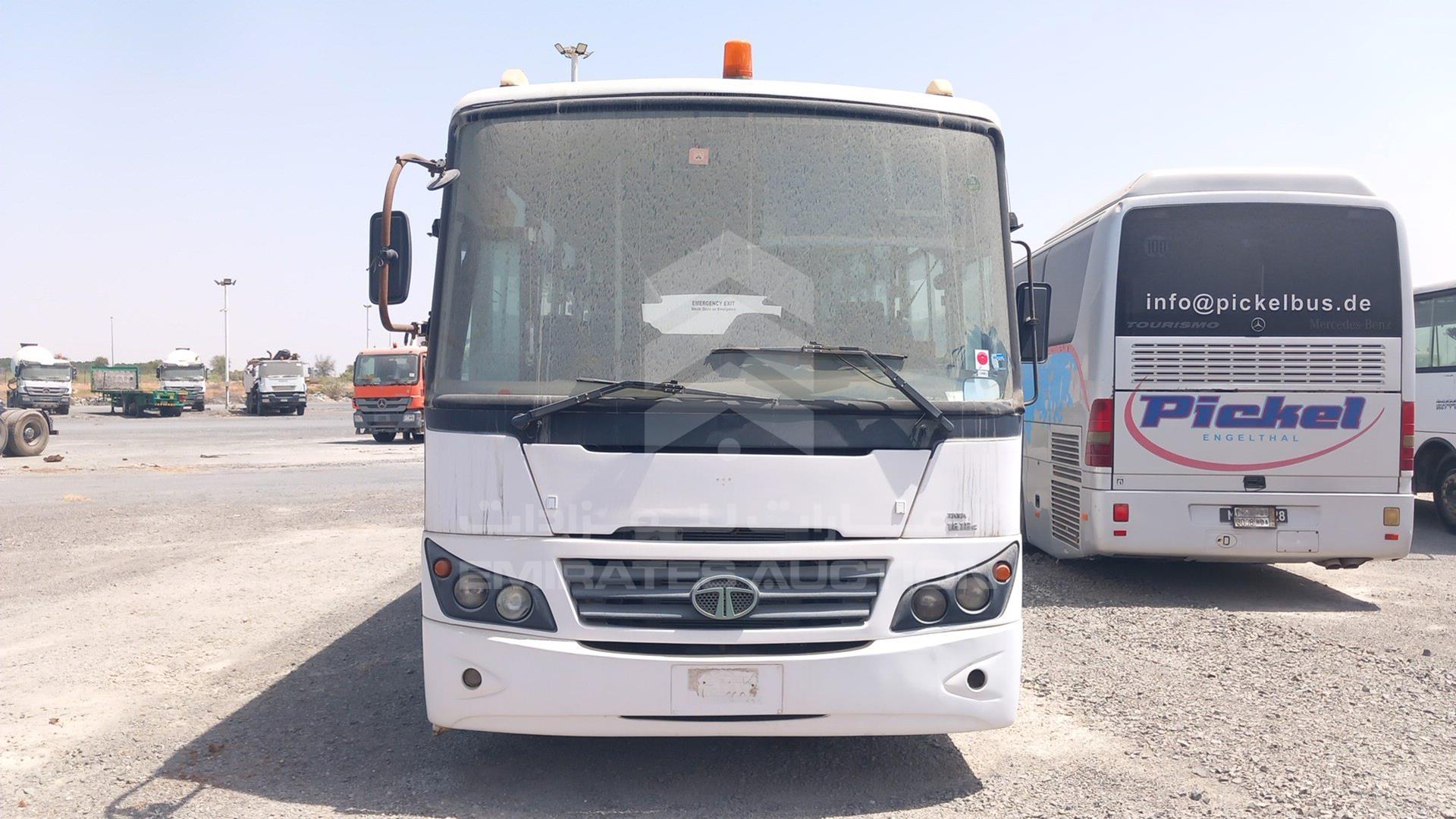 2017 TATA LPO1618 VIN: MAT449251H0L00068