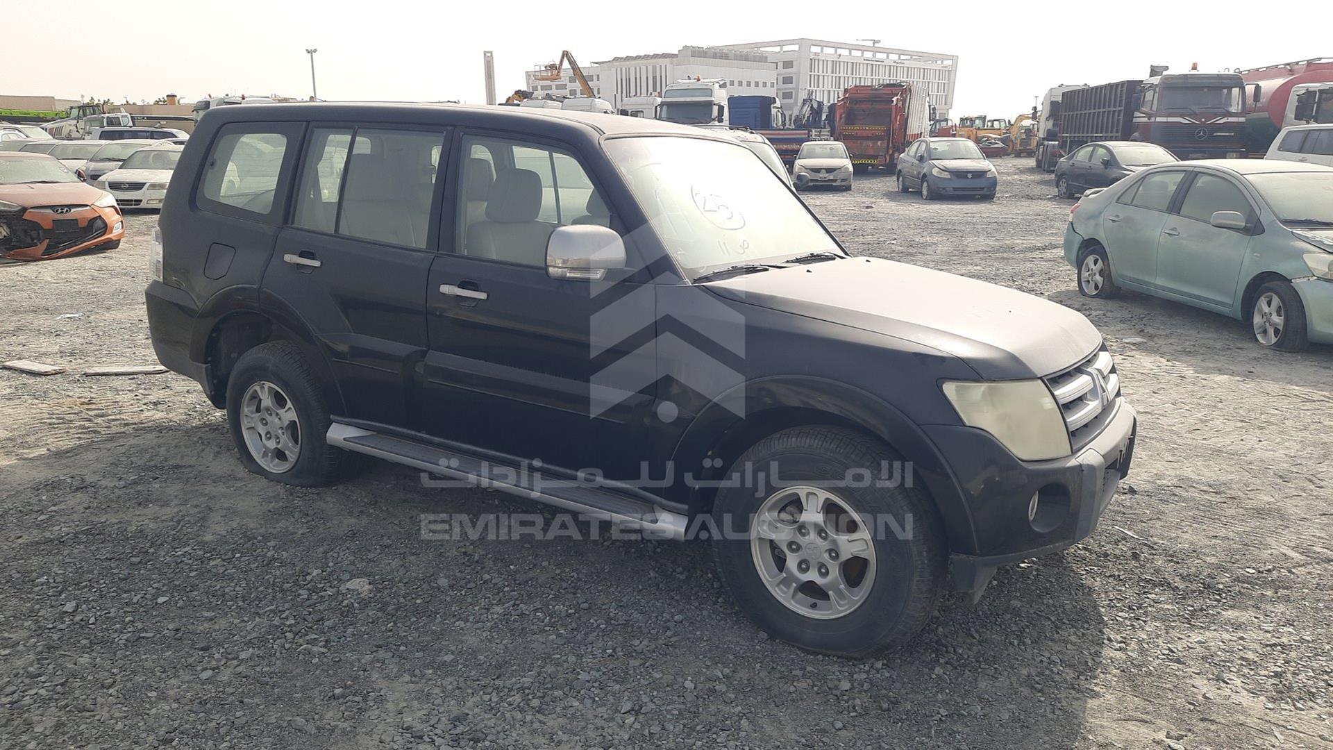 2007 MITSUBISHI PAJERO VIN: JMYLRV93W7J716274