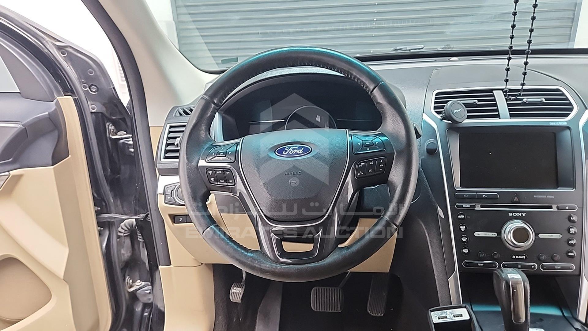 2016 FORD EXPLORER VIN: 1FM5K8F89GGA68077