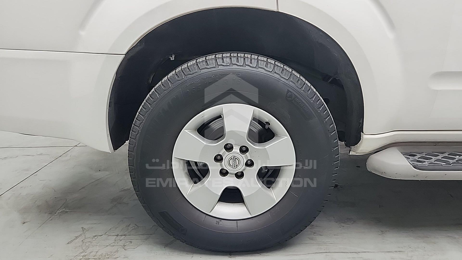 2015 NISSAN PATHFINDER VIN: VSKLR11A2FA568140