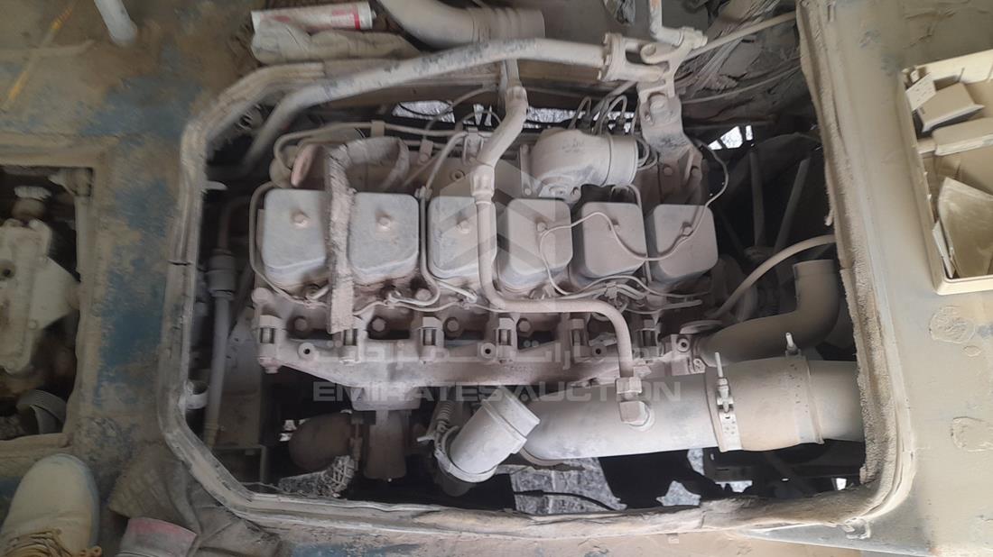 2005 Tata Bus — Engine Bay — Photo 29