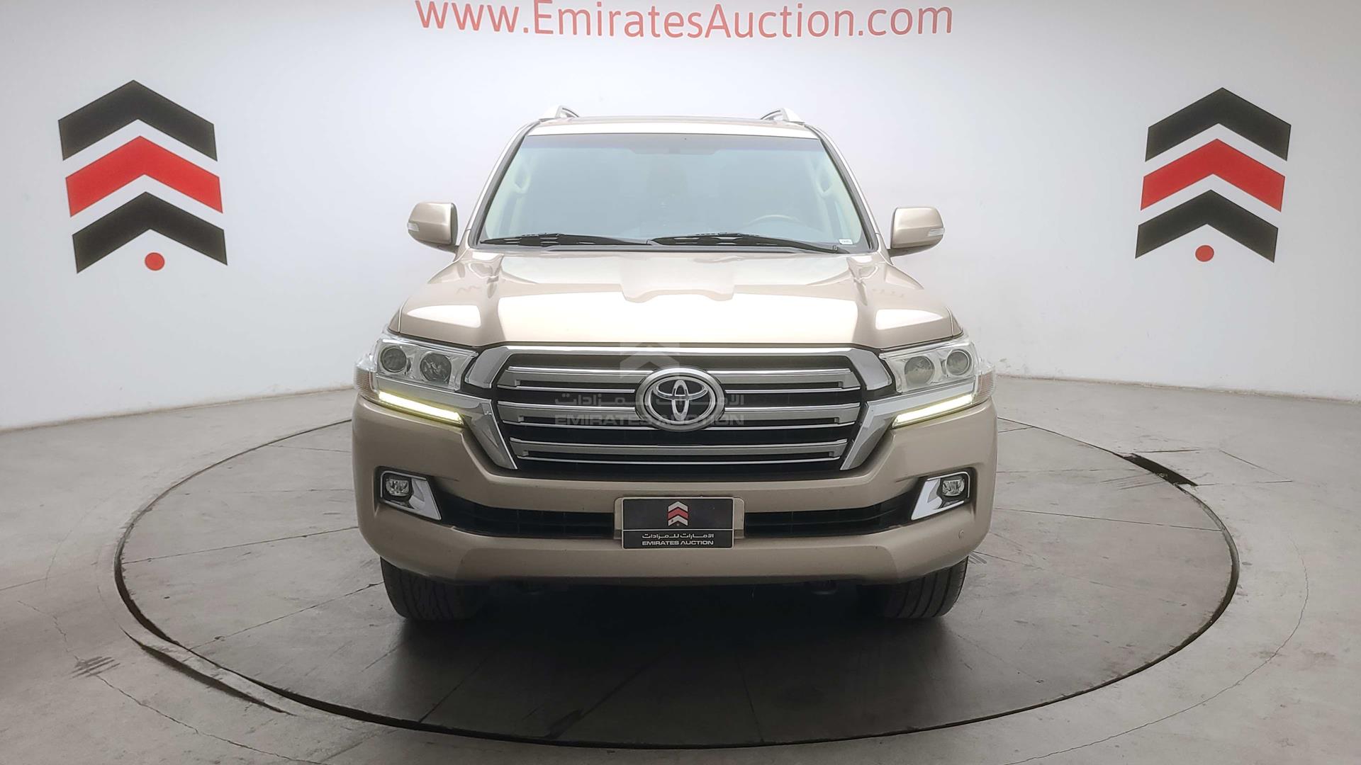 2016 TOYOTA LAND CRUISER VIN: JTMHU01JXG4126352