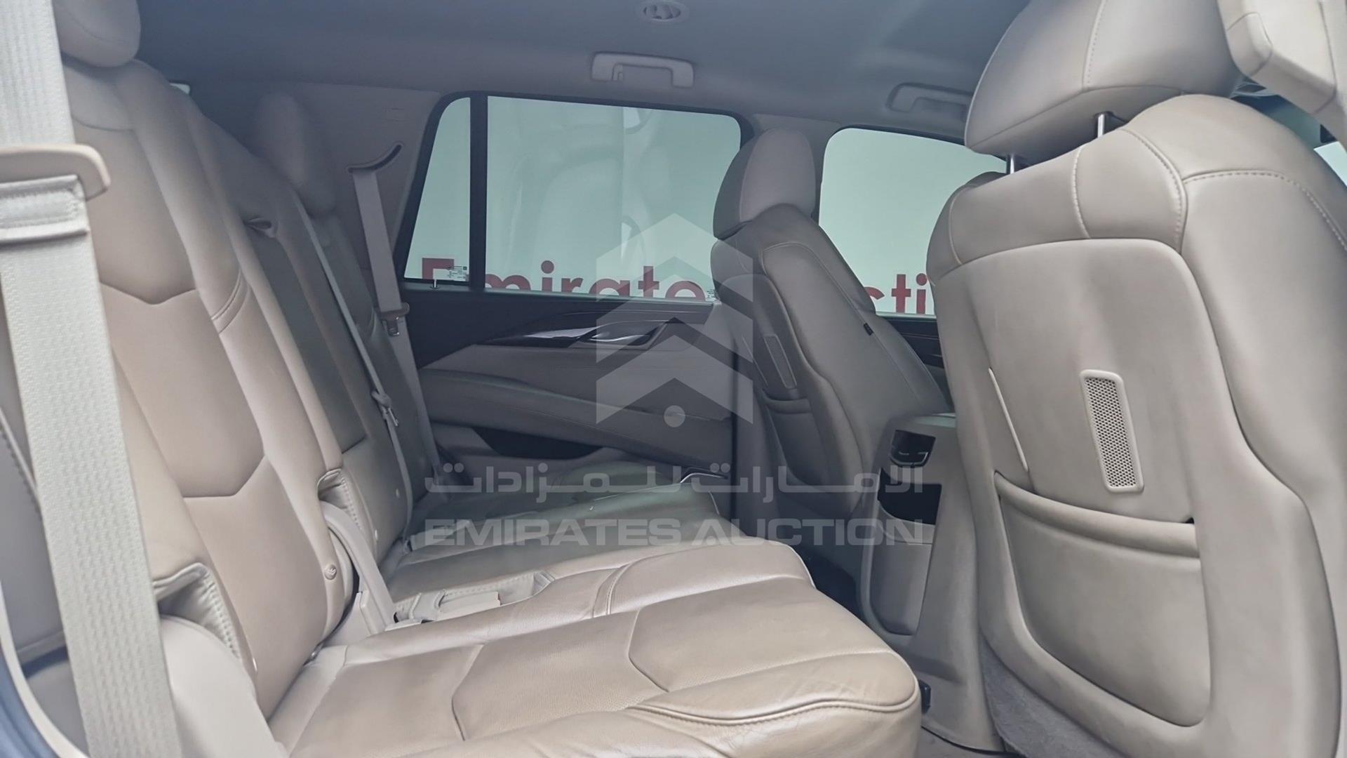 2017 CADILLAC ESCALADE VIN: 1GYS47KJ7HR507619