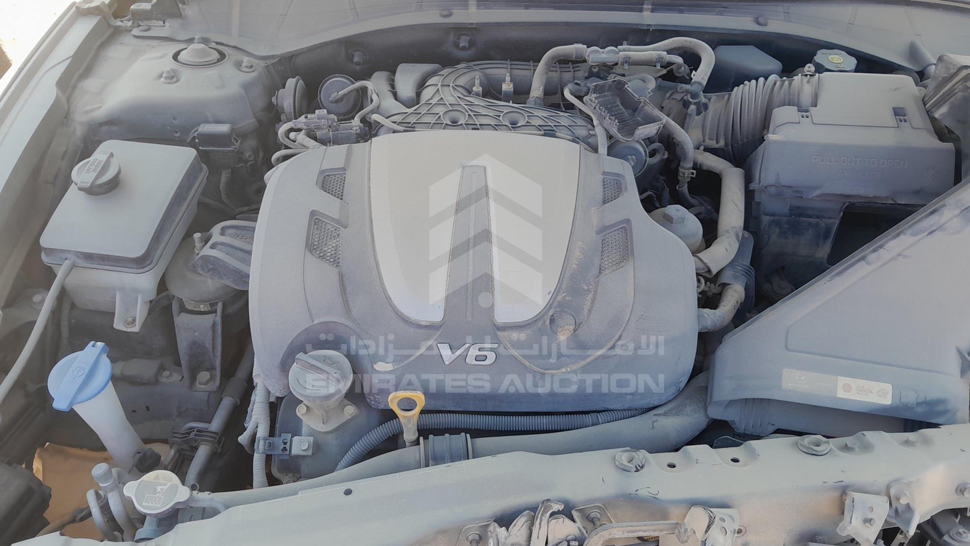 2018 HYUNDAI AZERA VIN: KMHF341F6JA182385