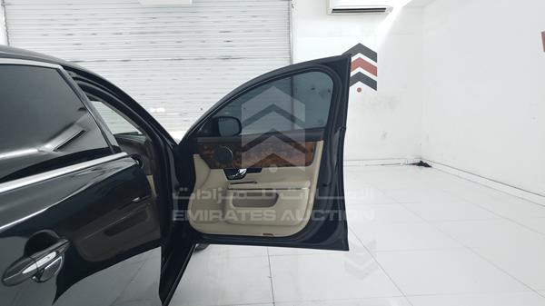 Jaguar X J 2012 SAJAA20DXCFV24940 Image 28