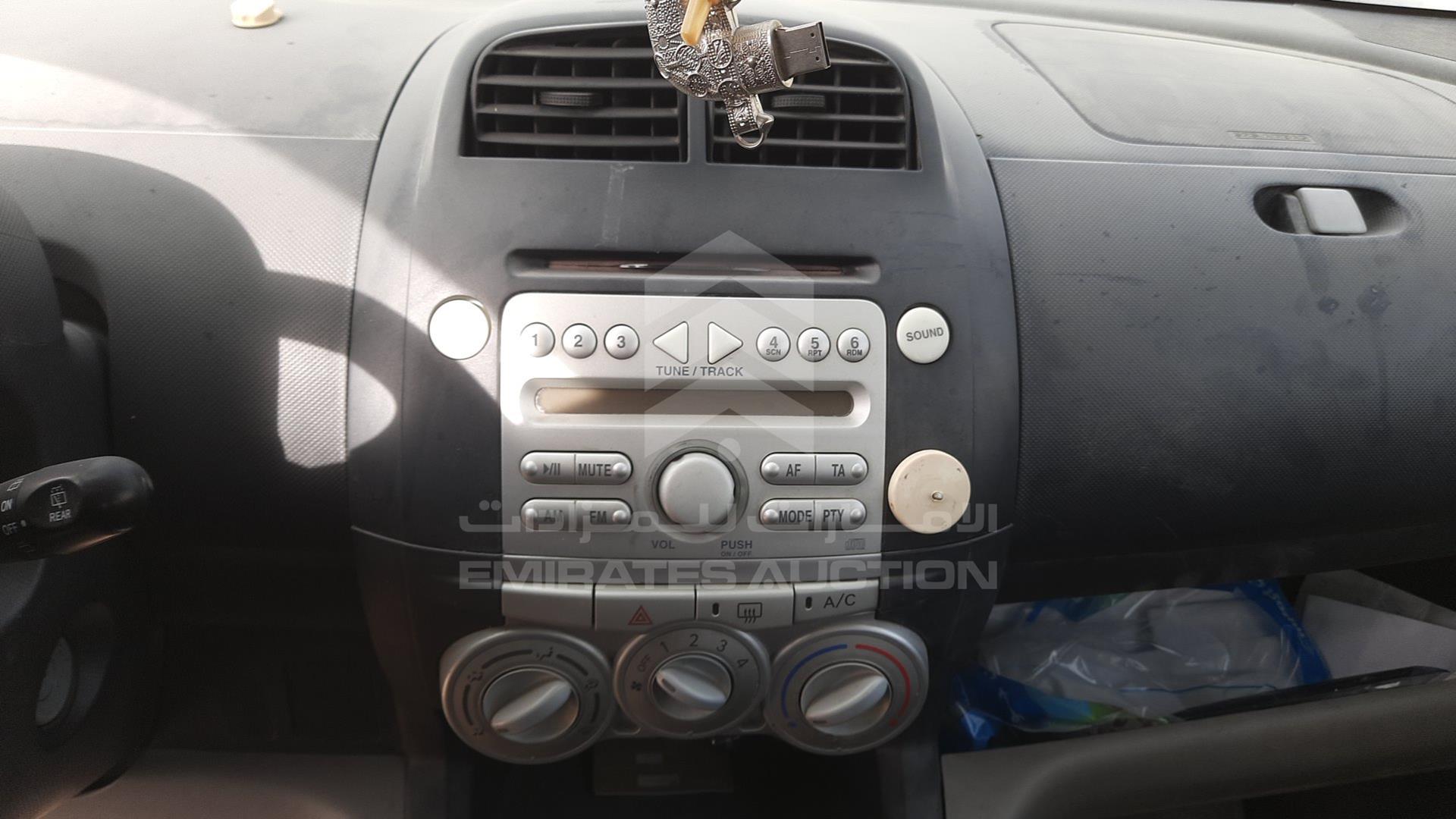 2005 DAIHATSU SIRION VIN: JD1GM301851017367
