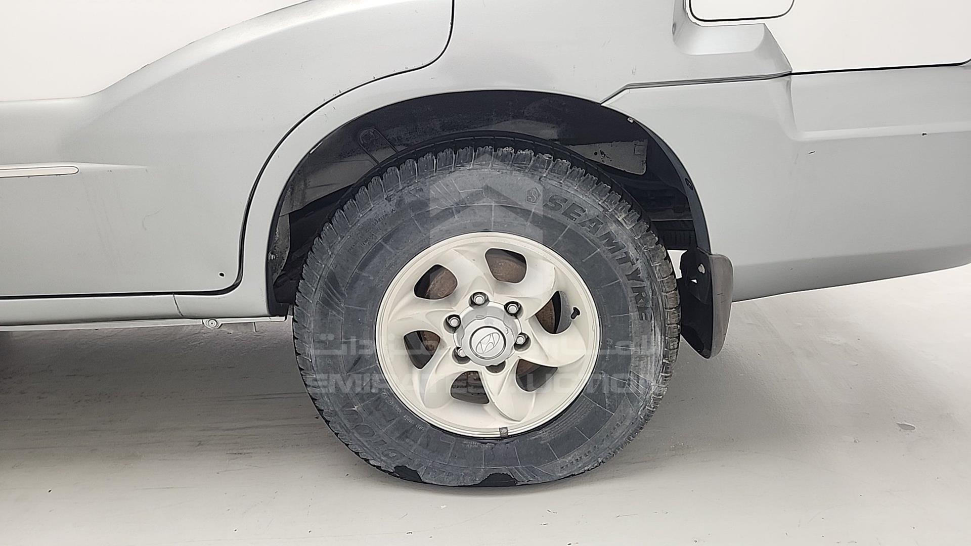 2005 HYUNDAI TERRACAN VIN: KMHNM81C45U173632