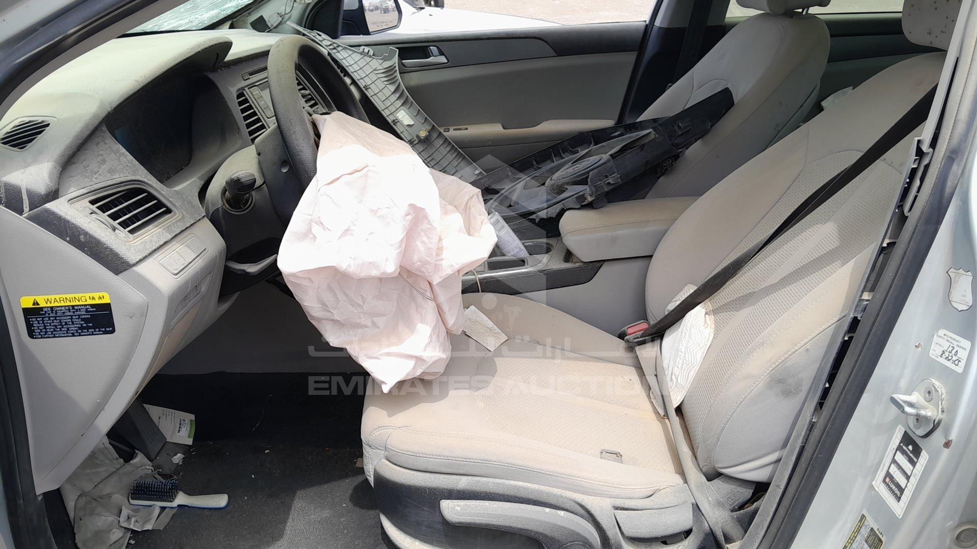 2015 HYUNDAI SONATA VIN: 5NPE24AF3FH001682