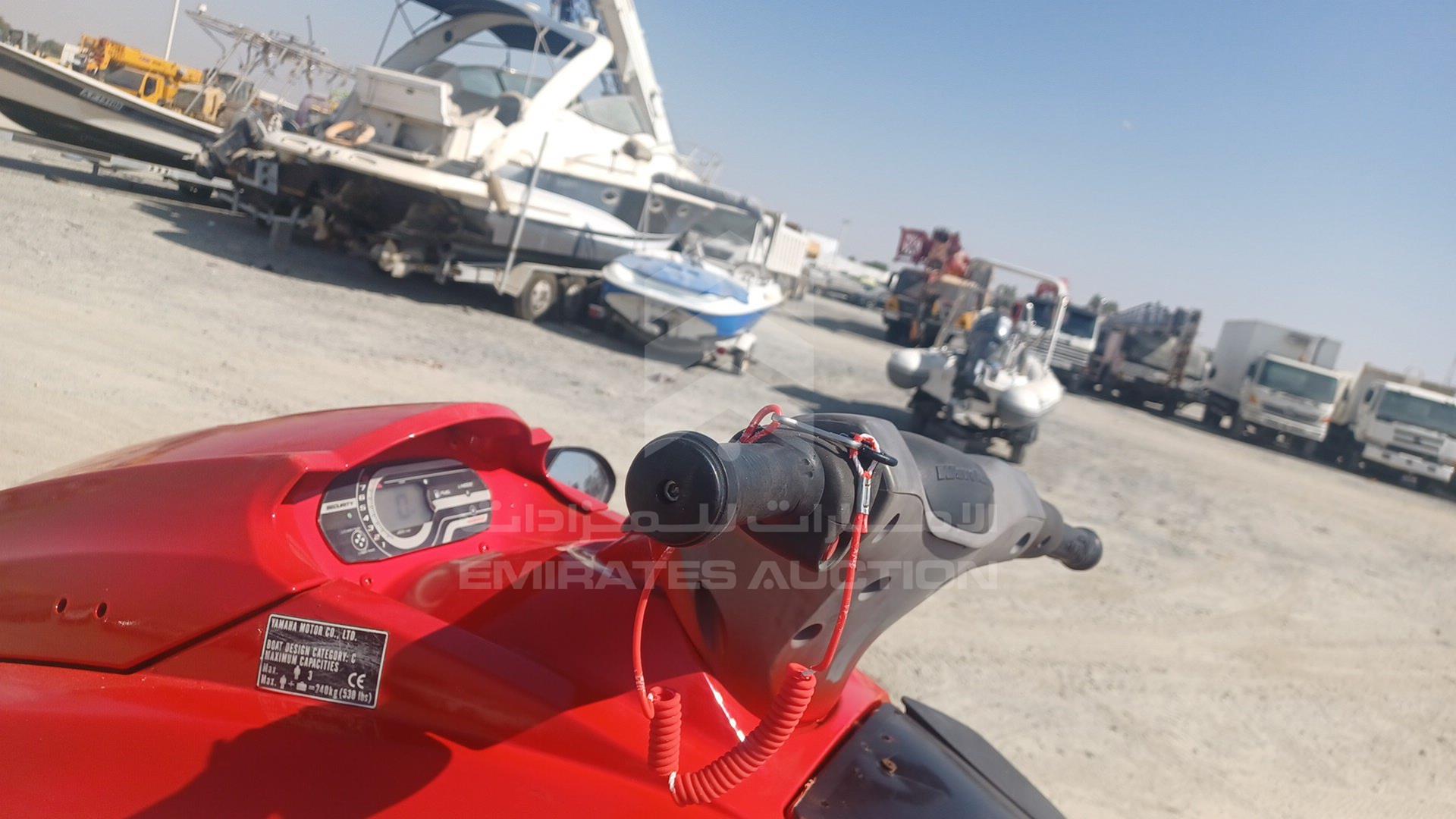 2014 JET SKI + TROLLEY YAMAHA VIN: USYAMA3923J314