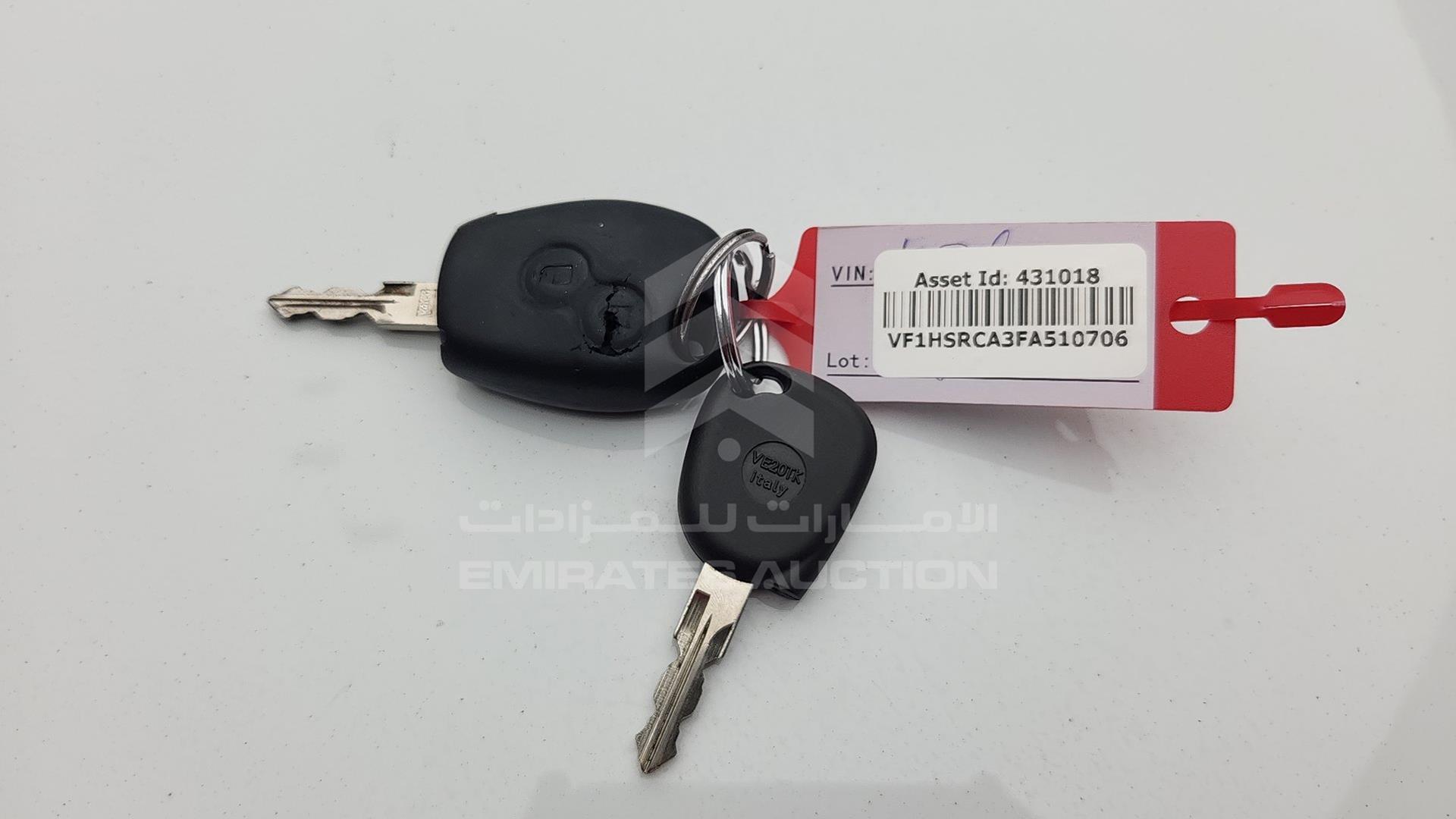 2015 RENAULT DUSTER VIN: VF1HSRCA3FA510706