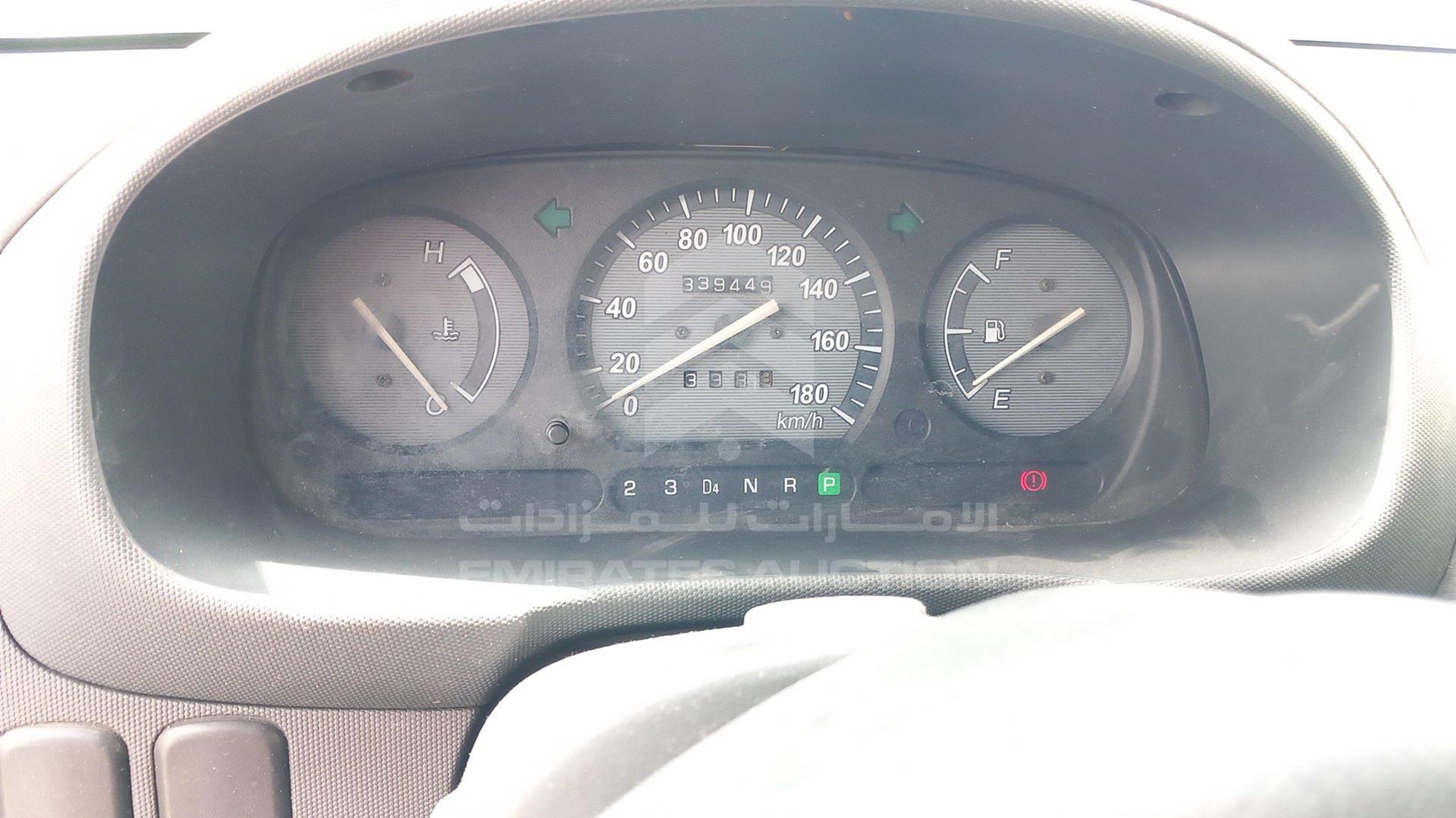 2004 DAIHATSU SIRION VIN: JD1GM100841557280