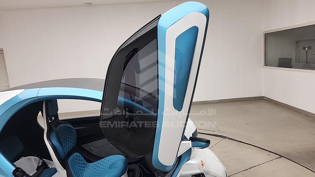 2018 Renault Twizy — Front Right Door — Photo 22