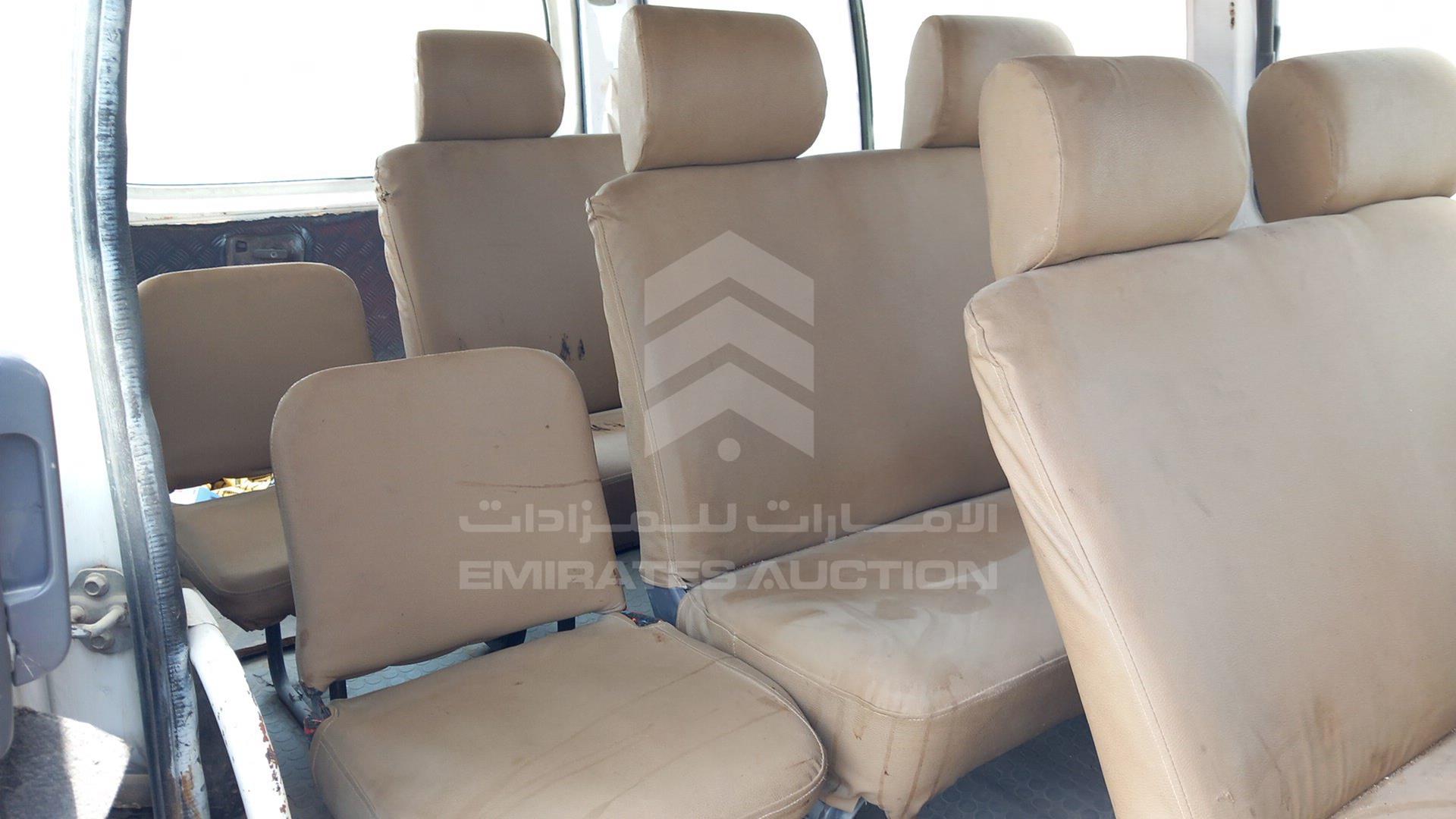 2005 NISSAN URVAN VIN: JN6FE54S95X417956