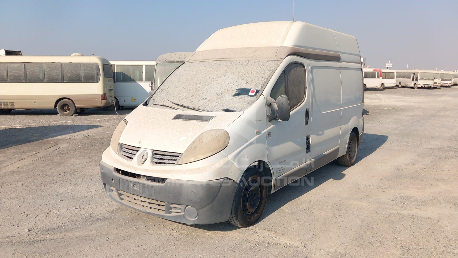 2015 RENAULT TRAFIC VIN: VF1GFAB16FY782676