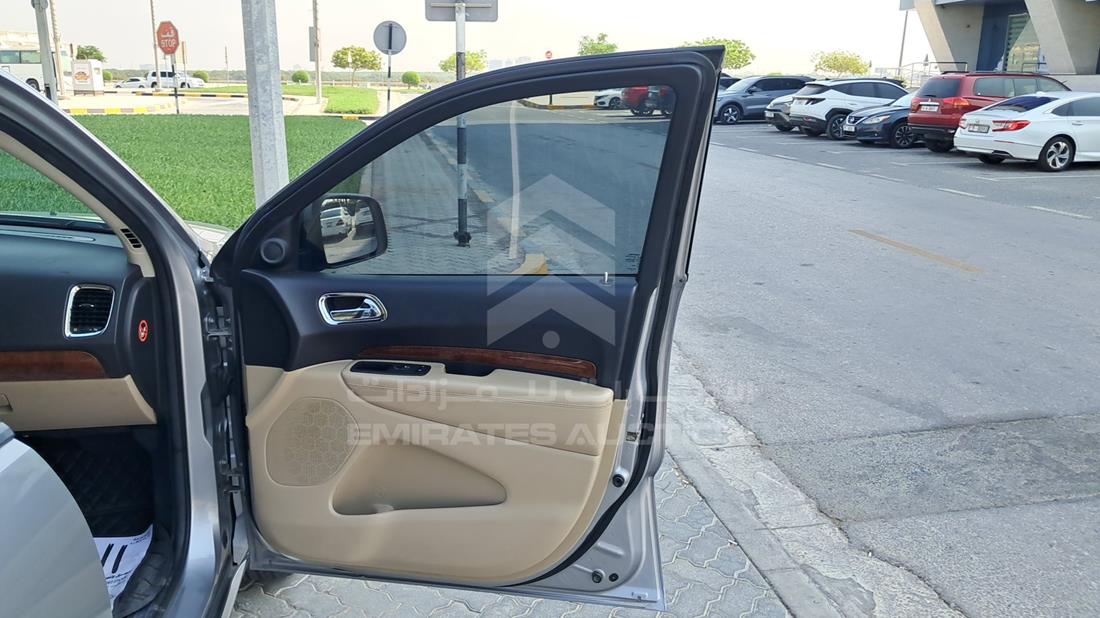 2014 Dodge Durango — Front Right Door — Photo 27