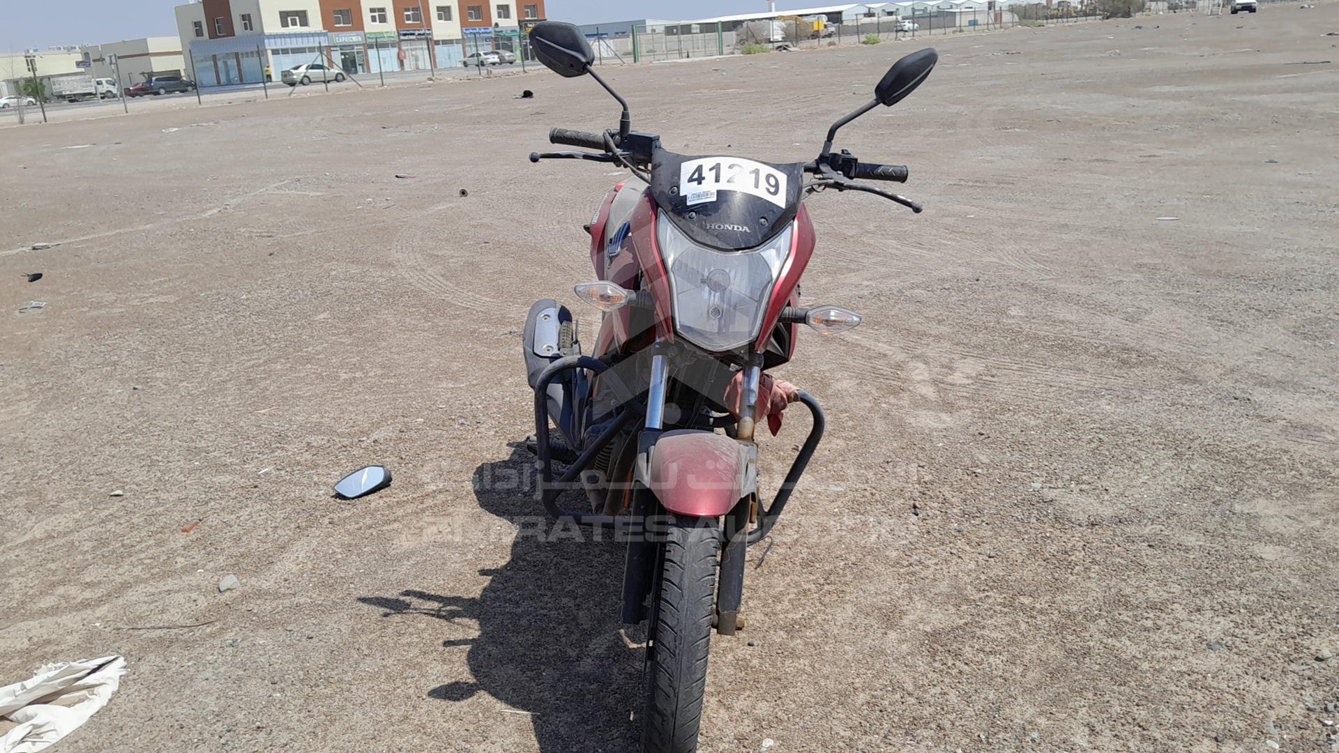 2020 HONDA UNICORN VIN: ME4KC20D5LA005616