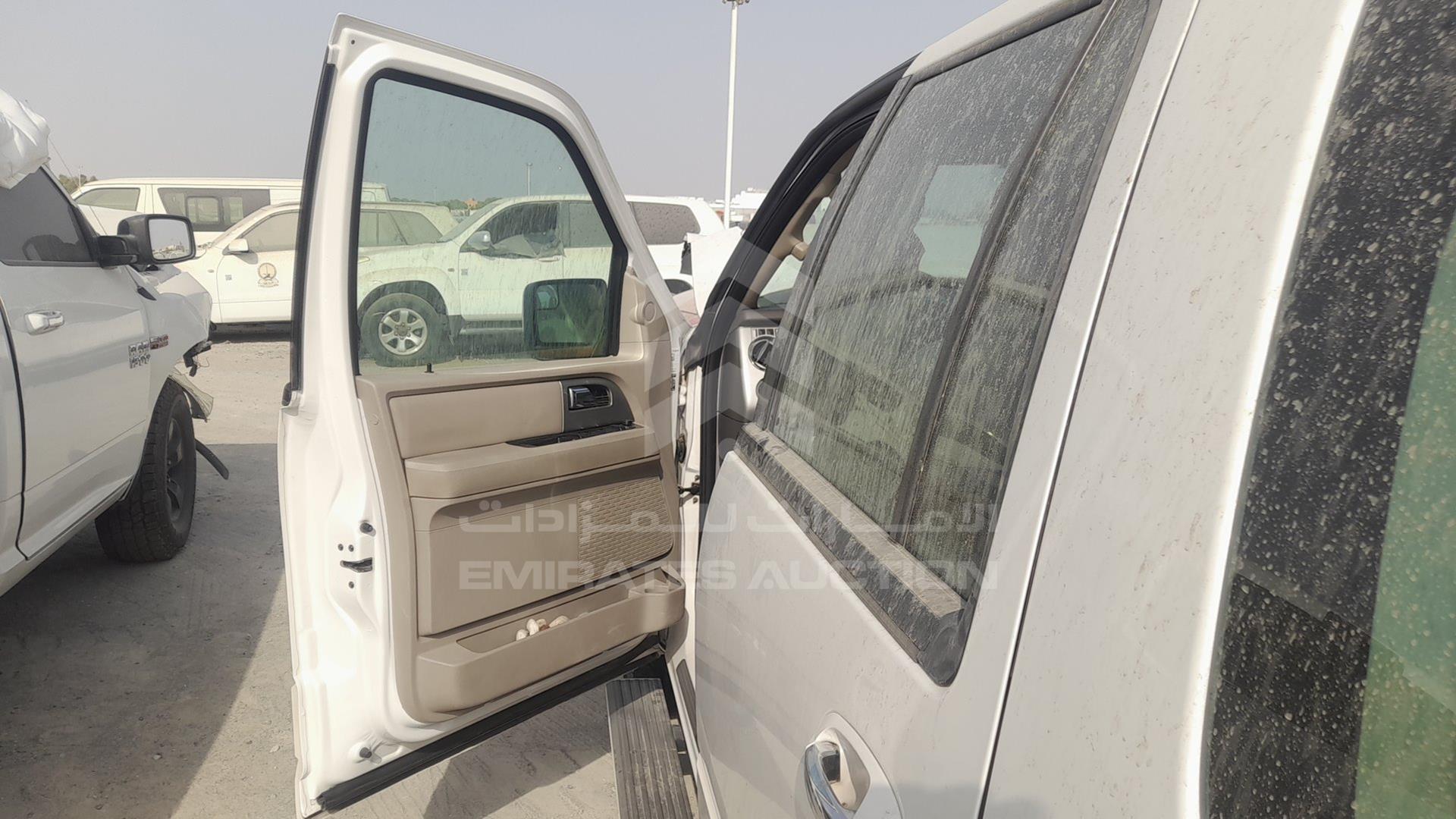 2014 FORD EXPEDITION VIN: 1FMJU2A55EEF47298