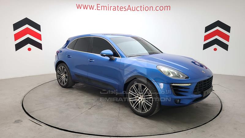 WP1ZZZ95ZFLB61537 2015 Porsche Macan photo 10