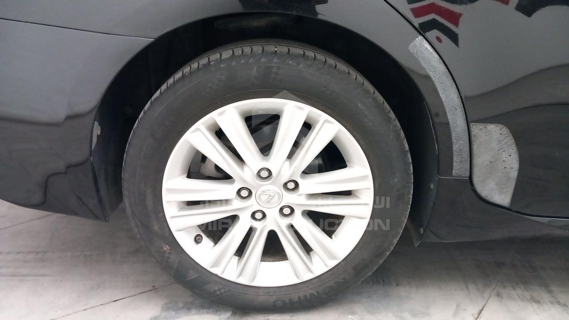 2015 LEXUS ES 350 VIN: JTHBK1GG6F2168524