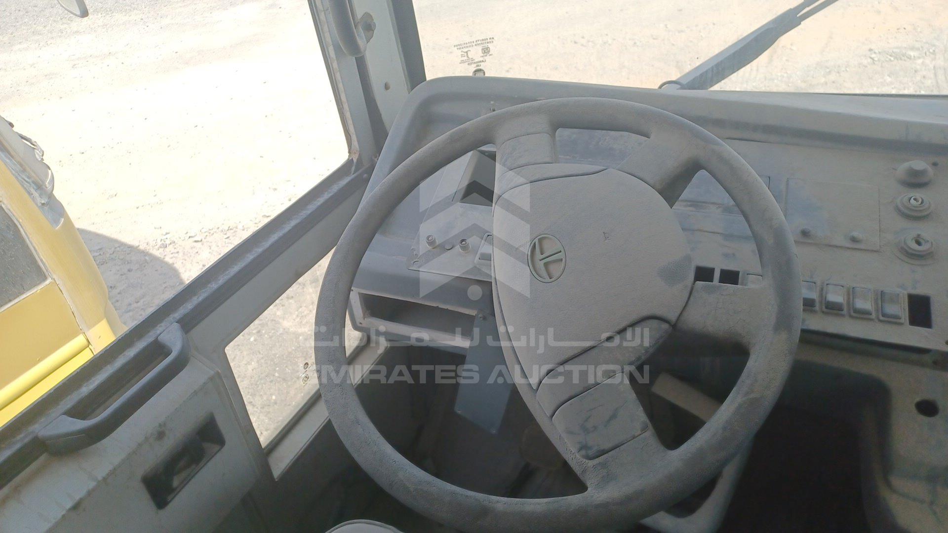 2014 TATA LPO1618 VIN: MAT449253E0L00934
