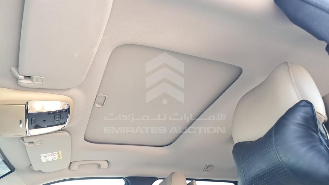 2014 Dodge Durango — Sun Roof View — Photo 17