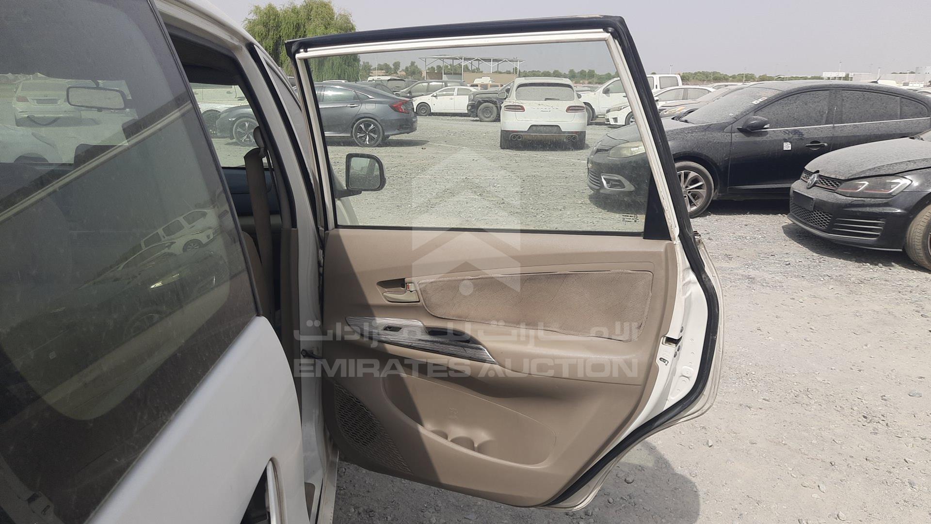 2015 TOYOTA AVANZA VIN: MHKMC13F1FK018413