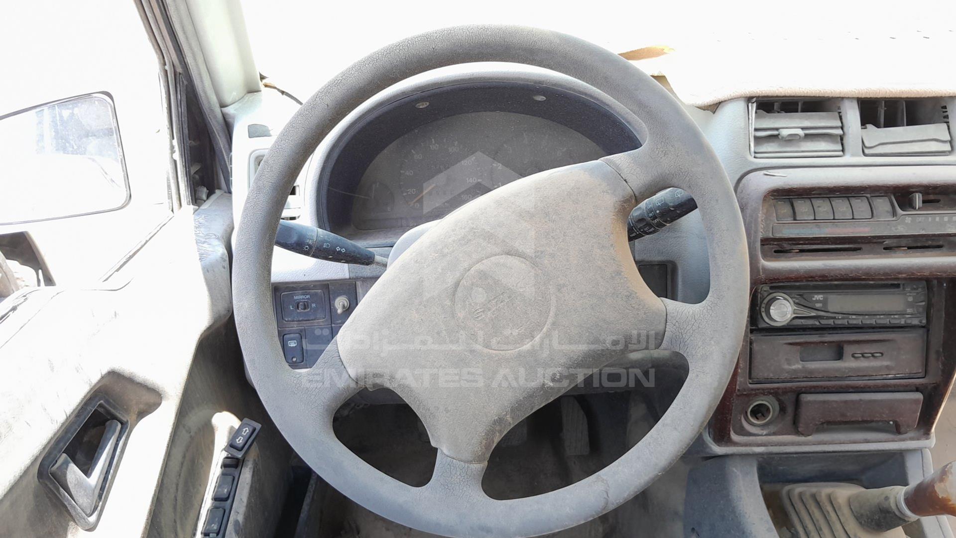 0 SUZUKI --- VIN: JSAETA01V01300024