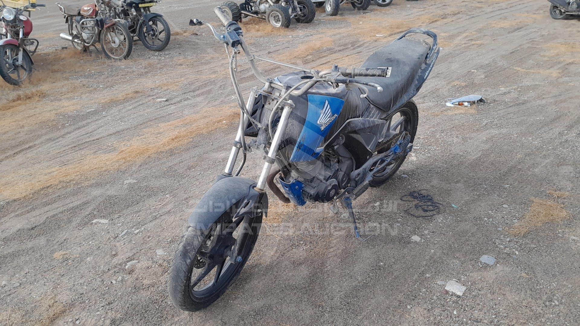 2017 HONDA UNICORN VIN: ME4KC2060H8002591